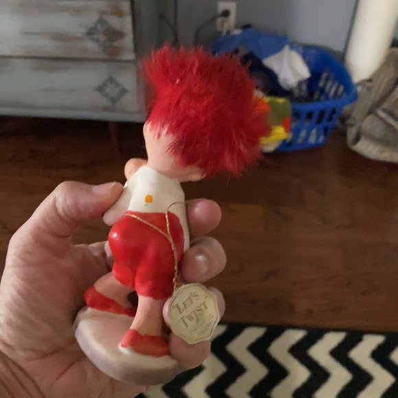 NWT vintage inarco let’s twist figurine - Picture 2 of 5